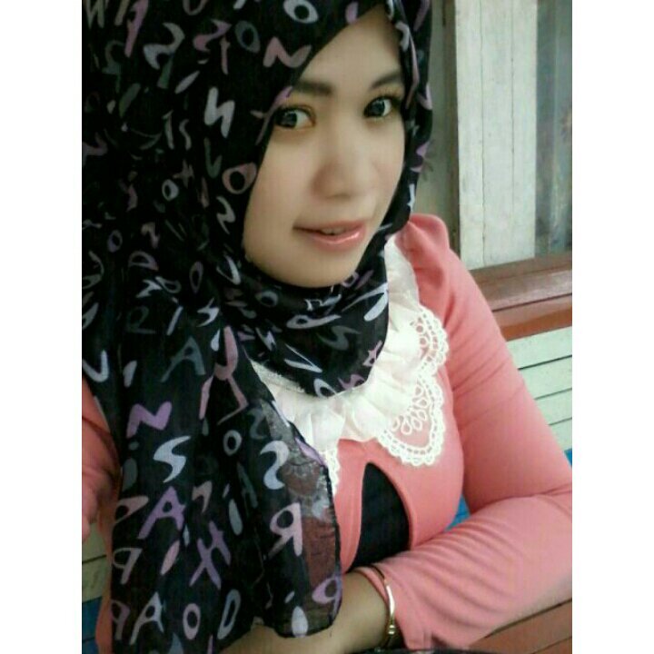 LiyyaRielie's profile picture. follow yuks ;)