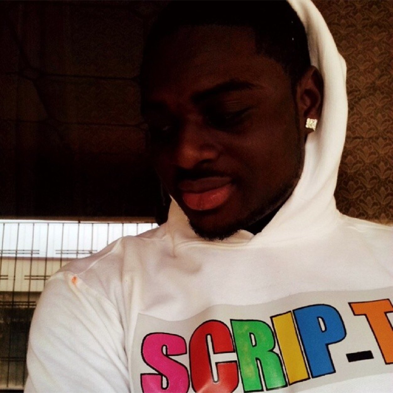 RAPPER,SINGER making things Happen. Straight From AFRICA-GHANA (P.S.L.) PsL muzik Ent//*RECORDING artiste/
 *Reverberations [SCRIP_T]
 *Team P.S.L™
//