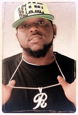 Real863ap's profile picture. Wrappin up my new mixtape Everythang 2 Gain..coming soon to a hood near u...I thank god for makin all things possible!!