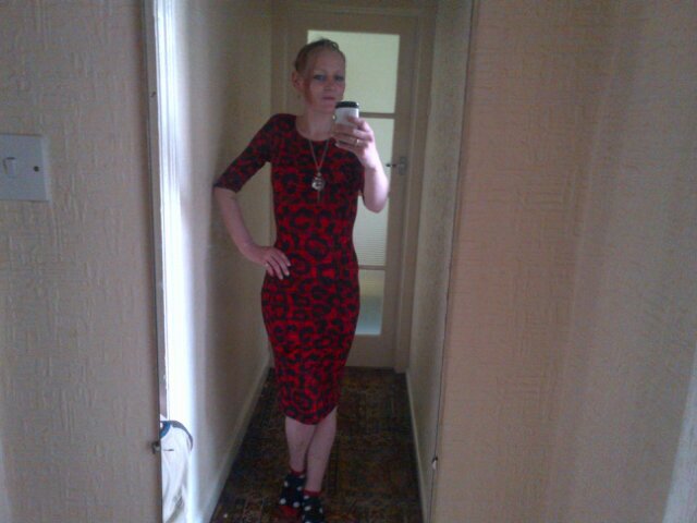 New 2 Twitter I'm 28 october b 29 waw! I love music love clubbing not something I get 2 do much of anymore! But defo plans 2 change that very soon =] !! Xxx