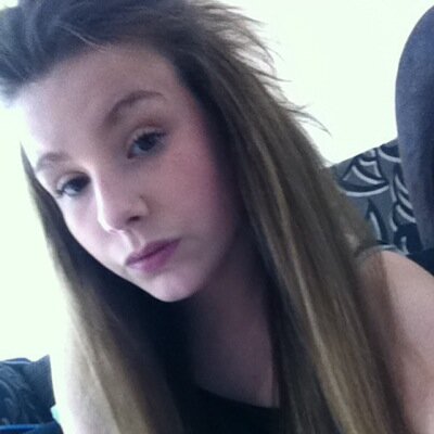 My name is hannah im 12 yrs old and i love 5 seconds of summer , luke hemmings i love u xx