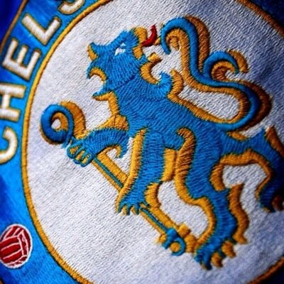 I love chelsea!!!!
I'm blues after I was born.
