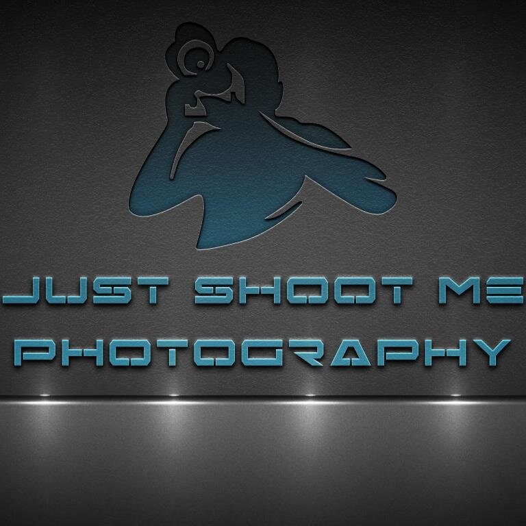 A Photographer living and working in Dubai UAE, specializing in events, weddings, portraits and fashion. We just shoot, photos of everything of interest!!!
