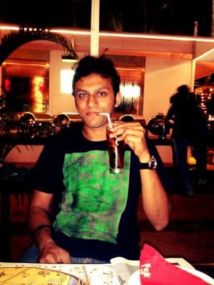 Huge fan of Arsenal FC and Australia cricket. Typical Punekar. love to eat and travel with friends.