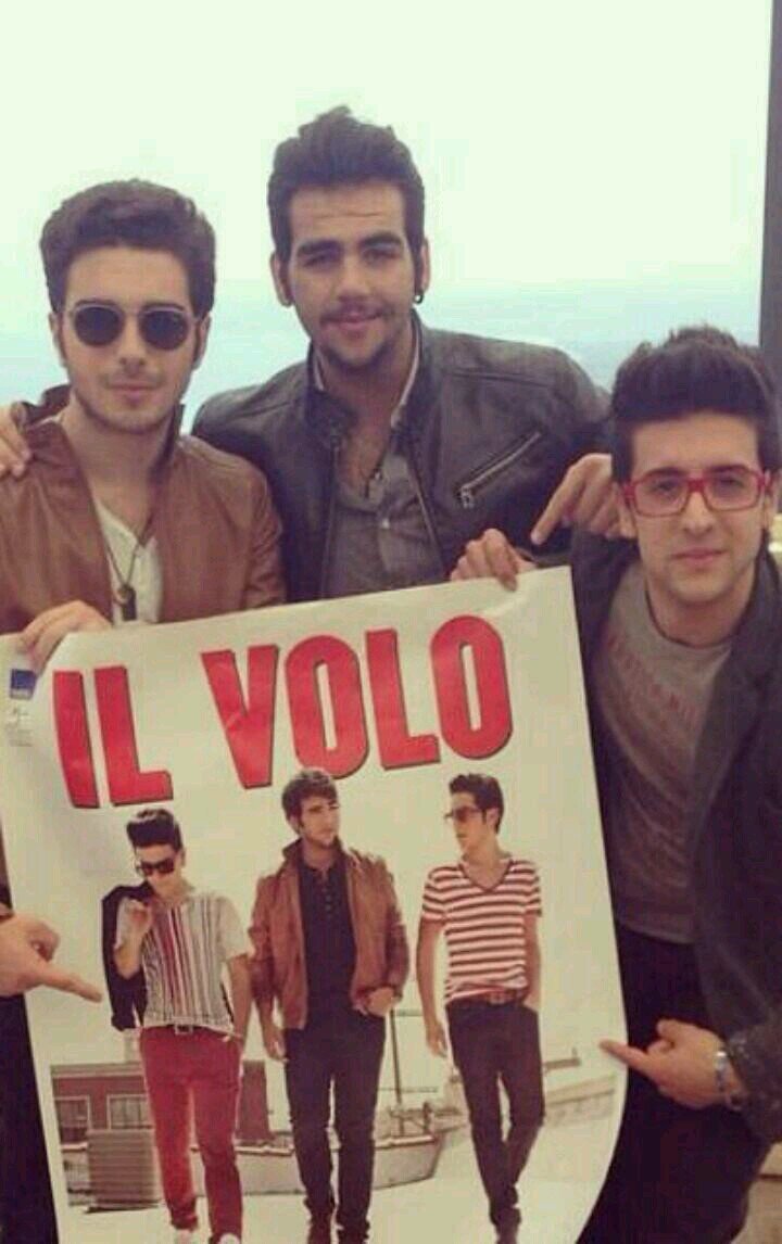 Club de fans nivel Latinoamérica, dedicado al trio italiano #ILVOLO.#YoSoyIVELS #IVELS #SoyAmorPorILVOLO
#ilvolovers unidas por una razón, porque somos amor.