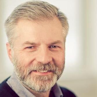 AKA Paul Croft actor/comedian... with or without facial hair - Mancunian in London. “Bomber Boroughs”- #Xdissenter