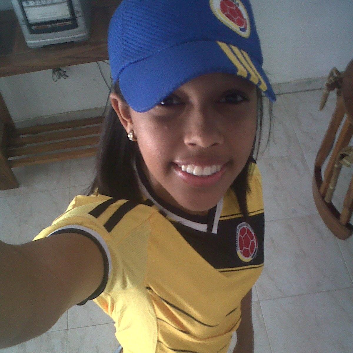 IsisaSilva's profile picture. 