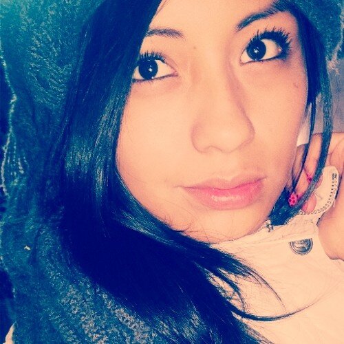 AnaHiMndza's profile picture. 