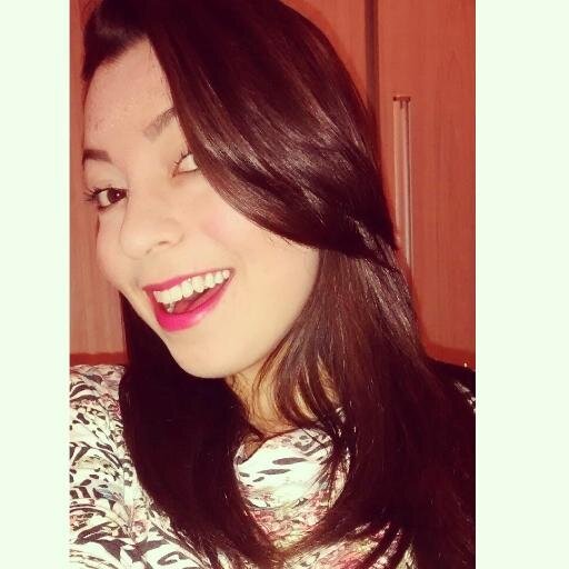 Ignore o que te faz mal, absorva o que te fortalece.✌ ✌