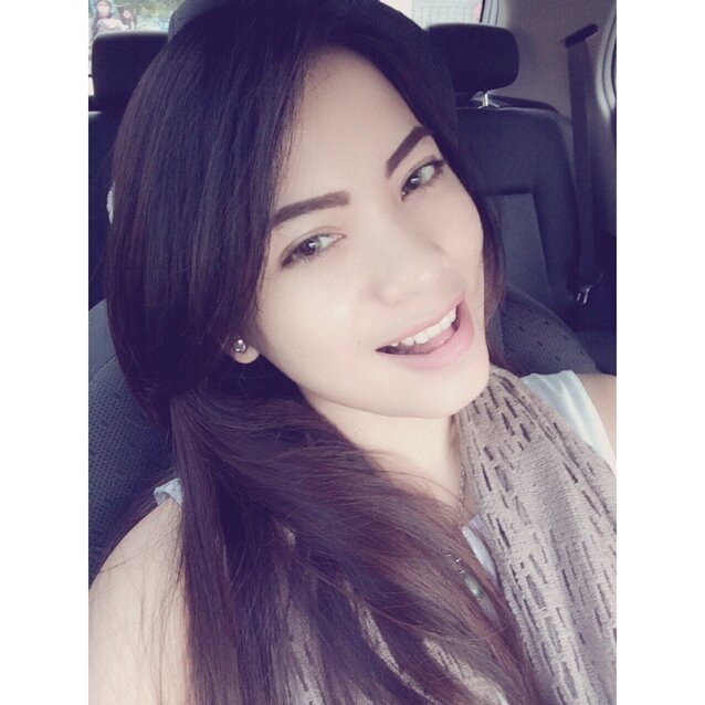 Ochaholic's profile picture. Yesterday I was sad. Today I'm happy. Yesterday I had a problem. Today I still have the same problem but I change the way I look at it.☺