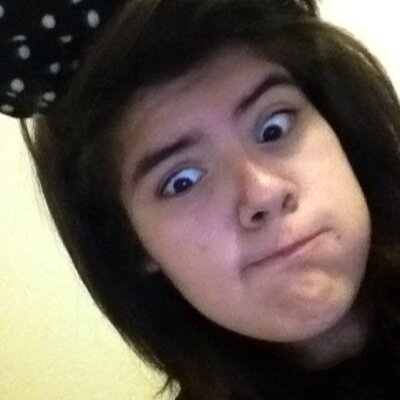 Haiii :)! I dont know what to sayy soooo ummmm follow me and i will follow back 0.o stay happy you awesome people!❤️