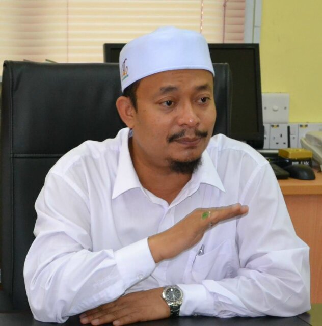 Bukan acc yang dikendalikan Ustaz Kazim sendiri,cuma menyampaikan apa yang perlu untuk kebaikan bersama