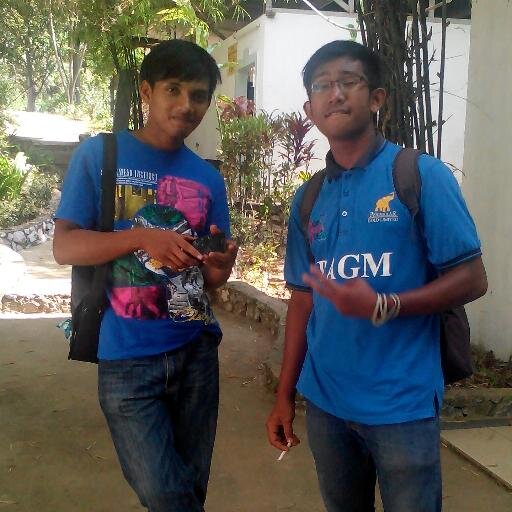 pajeroi27's profile picture. 20 years old...working...waiting for someone...always smile