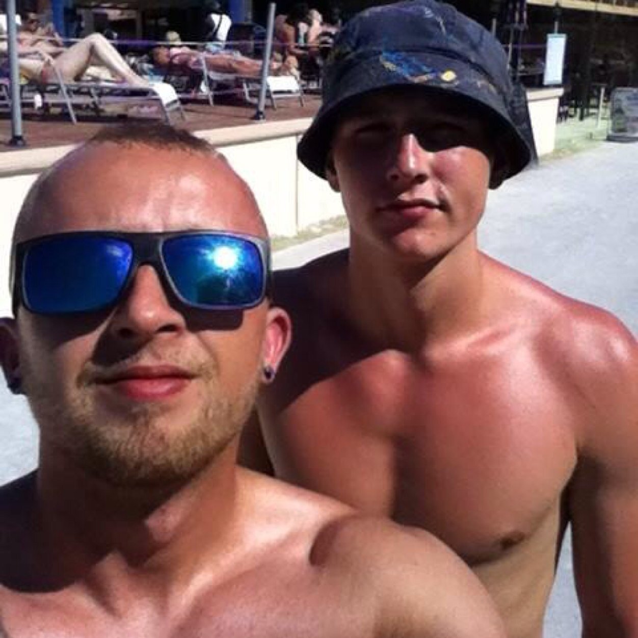 SamRavenhill's profile picture. 21. I'm not here for a long time I'm here for a good time. SOC. Instagram - ravedoggy94