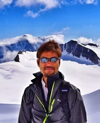 katsutomomiyake's profile picture. 