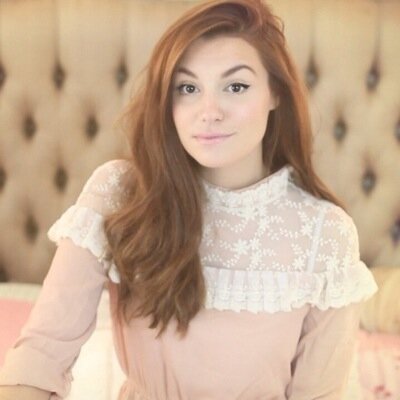 zoeagedfive's profile picture. Youtuber. Just kidding.