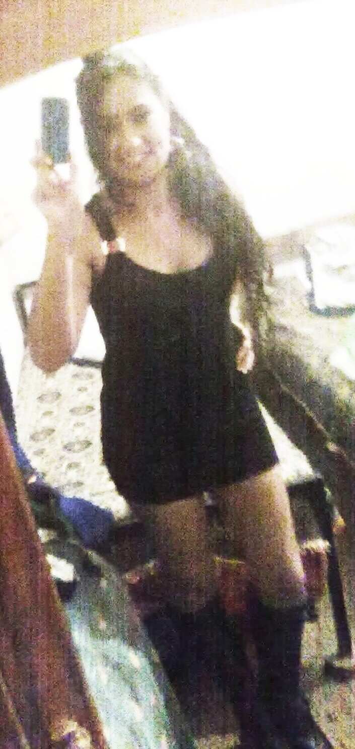 cristalledezma2's profile picture. 