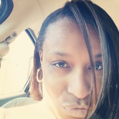 jerzgrlsyx5's profile picture. star manager for Tupperware brand products.