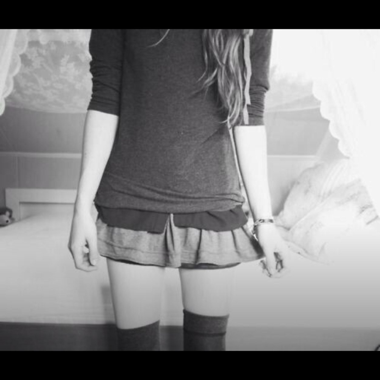 // It's like I'm Drowning but I can see everyone around me breathe // Secret Account //