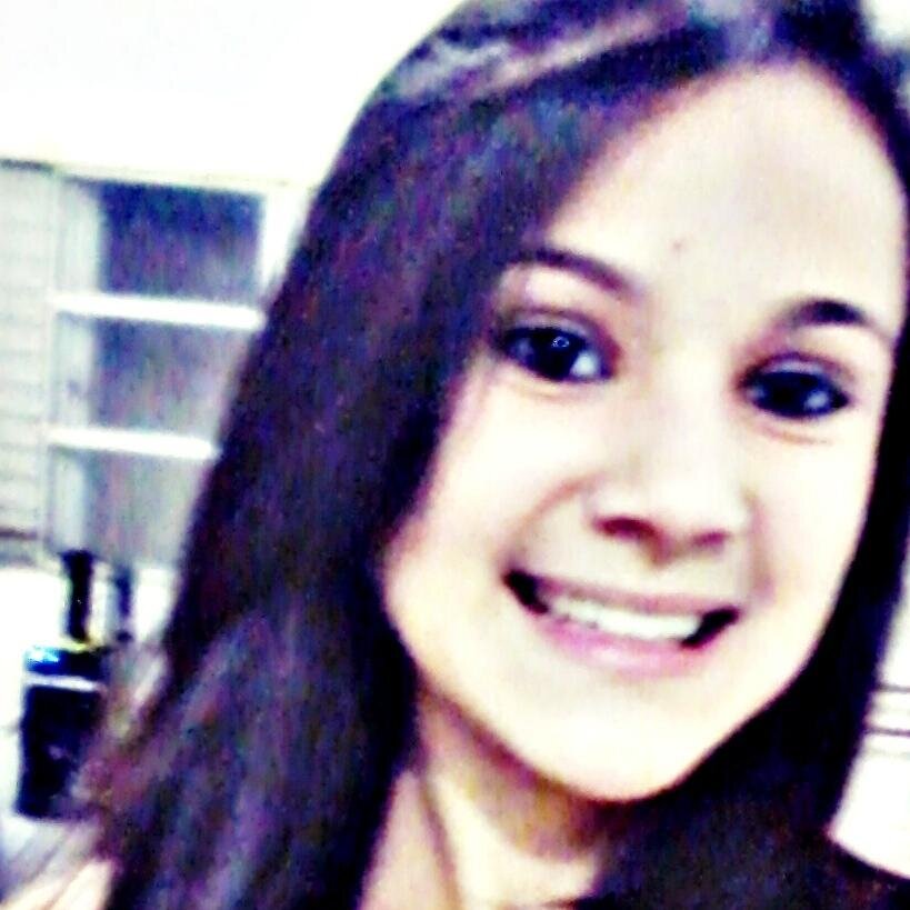 - '' Eu preciso ée de Paaz , reggae , um paia , uma praaia , e um amor pra vida tooda '' ..