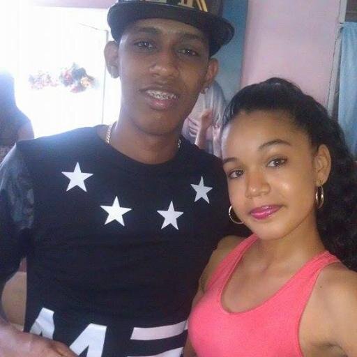 ♥∞My World is @FrecoxUniic∞♥ ∞Student Of The New School∞         I met my idol the 28•6•2014♥ #DominicanRepublic*-*/