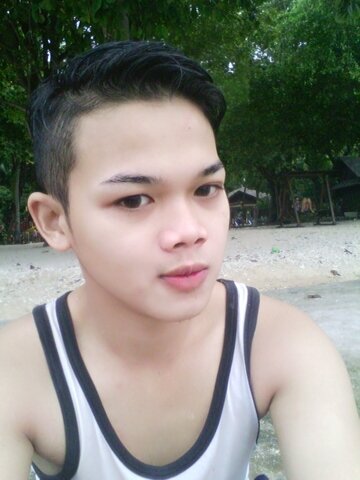 aquariusRNR's profile picture. Kesenangan bisa ∂ϊ beli,tapi orang yang menyenangkan sulit ∂ϊ cari  Bio: kadang yang terlihat baik, ga selamanya sempurna!!Invite my new pin 79556715