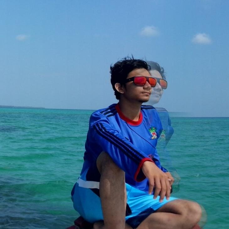 Kesuksesan bukan dilihat dari seberapa besar hasil yang kita raih namun dilihat dari seberapa besar pengorbanan dan usaha kita untuk meraih kesuksesan itu