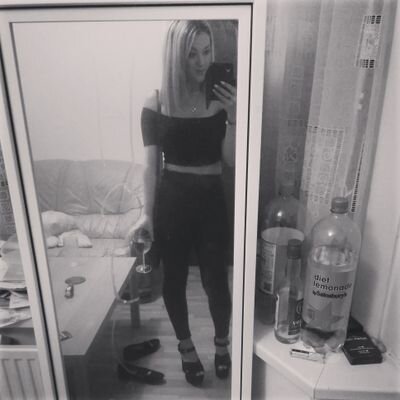 Annabelle_R's profile picture. 20. Journalism student/Southampton Solent! Ravens cheerleader :)