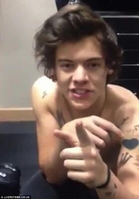 I'm Harry. I'm bisexual and I'm looking. RopePlay