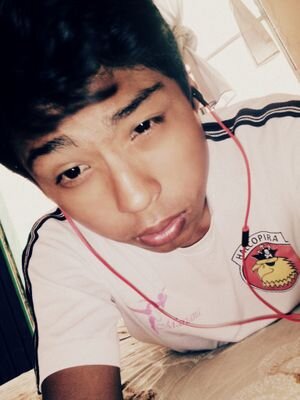 I'm Belieber boy:3 soy un gaysote'xD okno/u\ 9911136880 whats:) si te contesto;). sigue y te sigo: *