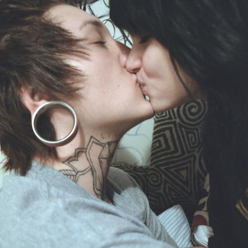 I Love BMTH ad my baby.. bye! haha