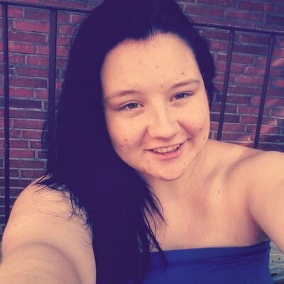 PrussSarah's profile picture. being a belieber is a promise for life! 
i  was in love With  kidrauhl now i am in love with Mr. bizzle  
Justin Please follow me this would mean the world