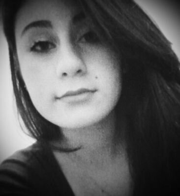 ~Princesa ñ tem que usa coroa e nem boné de aba reta... E sim a cabeça.. (...)