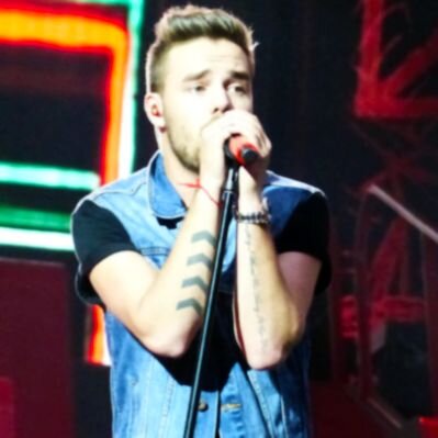 Follow me @fxbpayne and @PxzCetina || Sigueme @fxbpayne y @PxzCetina