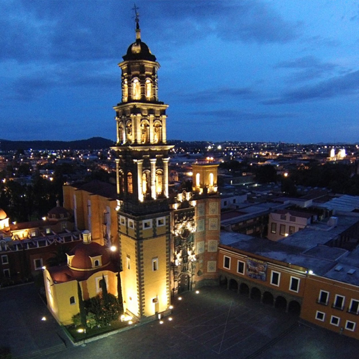 dronfotos's profile picture. Servicios de Fotografía & Video aéreo realizados con un DRON a radio control