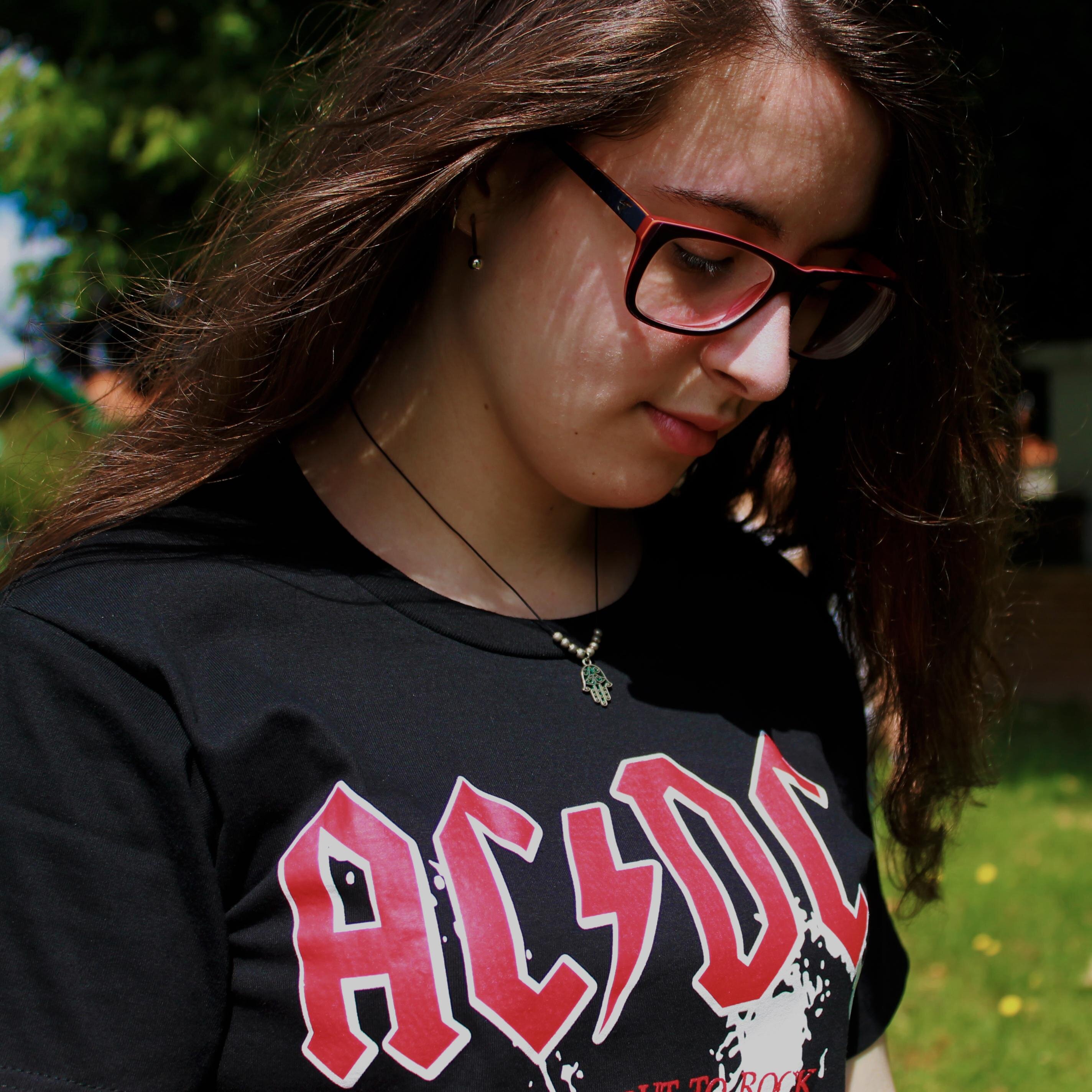 17. Weird girl. Gosto de Fotografia e odeio sopa.