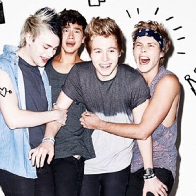 Sarah_Jade0503's profile picture. @5sos please follow me back would make my day!!!!
