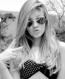'Humildade não é se declarar pequeno.Humildade é reconhecer suas forças e suas fraquezas e perante isso buscar o seu melhor. ' ✌✌'