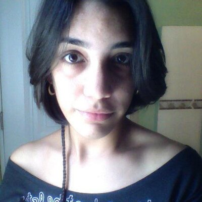 Profile Picture of Ana Victoria Vásquez (@billyscherries) on Twitter