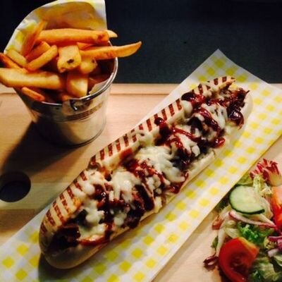 Quality Street food vendor specialising in delicious slow cooked tender pork served in  a gourmet baguette. Available for events and Private hire.