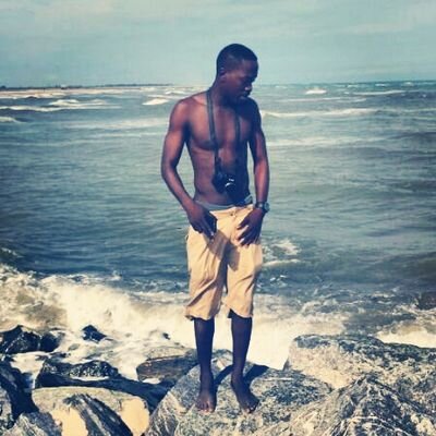 The name is Derrick, I'm a guy,here for entertaining without complaining.#TeamFollowBack #Raaaah #Passy4Lyf #AMOSA #TGOD #MMG #SM4Lyf #Level5 #ABBE