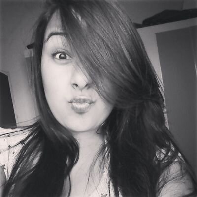 fé no pai que o inimigo cai :)
 18   :p