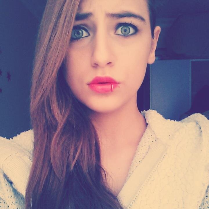 Sadece Aşk | Yeniyim Takip Edin Beni | Whatsapp isteme vemiyorum