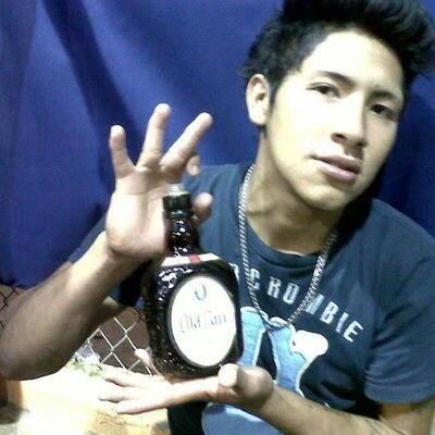 I like be social, funny,respetoso ;am single.I have 21 years facebook mail: lobo-x99@hotmail.es .  ∕̴Ɩہﮩہ