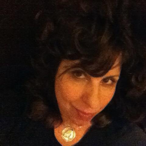 Photographer, writer, designer, mother, thinker, lover of life, inspirer of nature and art, business-wise woman.