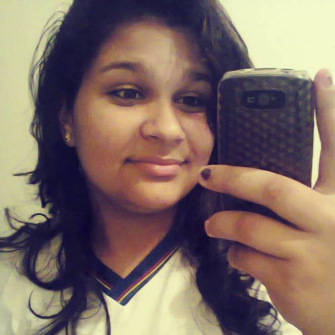 Ariana (: 16 aninhos =D Pernambucana estressada ^^ Pagodeira ♥. Paixões : Deus, Mãe, Pai, irmãs e avós =))