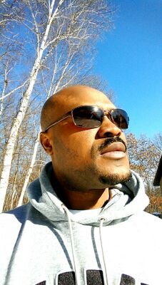 Shad385's profile picture. 