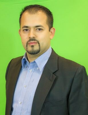Director de operaciones de Manantial 91.1 FM El Paso, TX  KVER
Director de programacion para Inspiracom