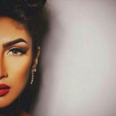 الوصيّة الأولى والأخيرة : حين وفاتي لا تهجروني .. اغمروني بدعواتكم الطيّبه ، انشروا ما يؤجرني ، واتركوا ما يؤثمني