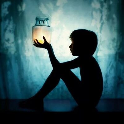 Silencios que escnden palabras que no se deberian de guardar.... quieres gritar ?  md y lo dire por ti,contigo..